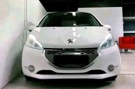 Peugeot 208
1.4HDI SPORT